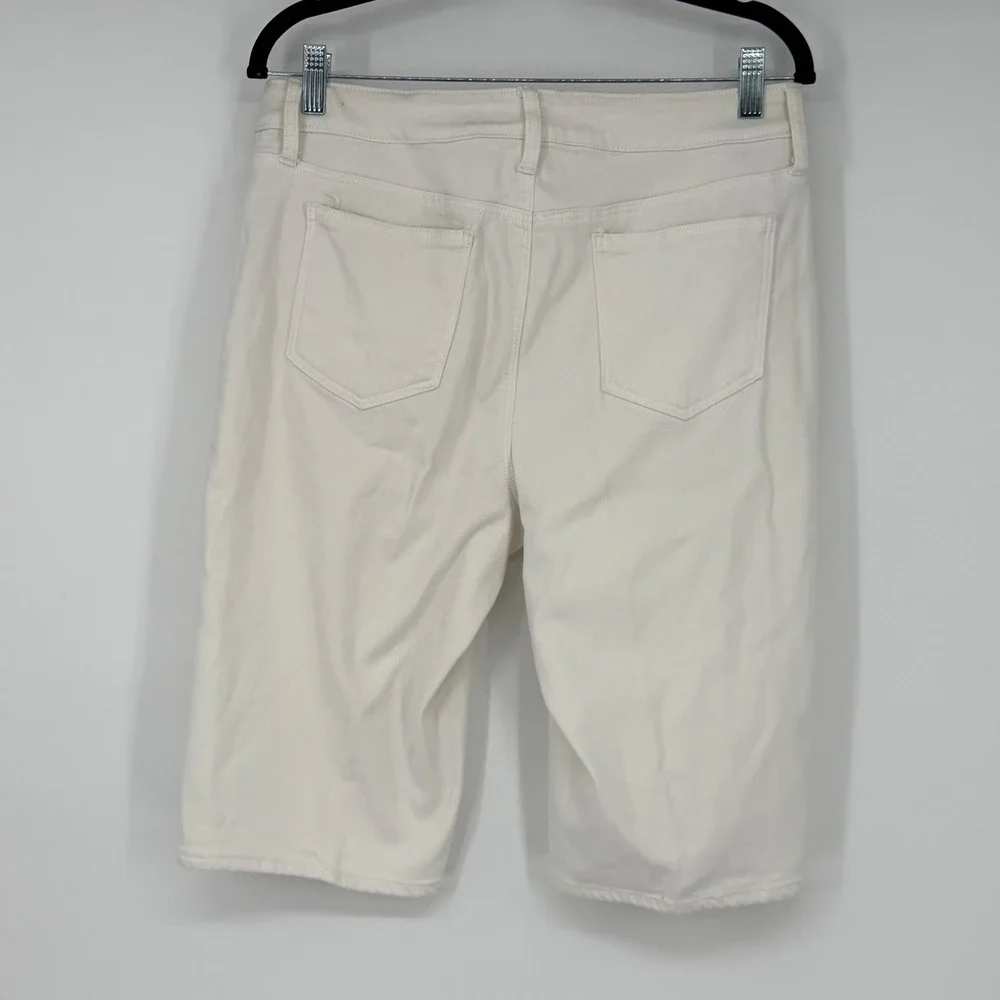 Chicos So Slimming Girlfriend Short Size 1 US 8 Off White Bermuda Denim Shorts